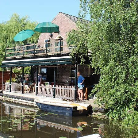 Atelier Aan Het Water * Broek op Langedijk